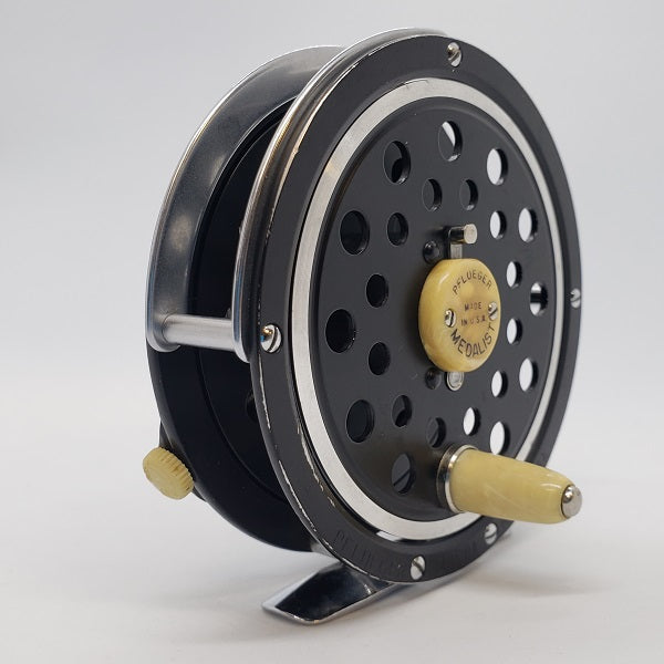 Pflueger Medalist 1495 Fly Reel