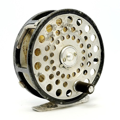 Pflueger Medalist 1494 CJ Shakespeare fly fishing reel with instruction  booklet, made in Japan, vintage 1970s, excellent pre-owned condition