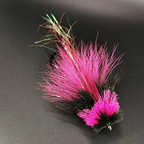 Single Weedless Articulated Super Glide Me with Flashtail - Pink/Black - 6-7"